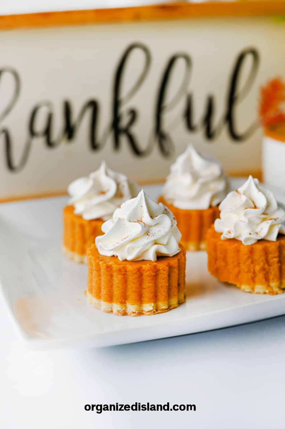 Easy Pumpkin Pie Bites