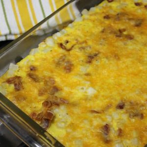This easy bacon breakfast casserole is so easy and filling too!