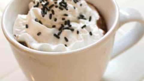 This Nutella Hot Chocolate just might be your new favorite hot cocoa recipe. So easy to make and wonderfully delicious!