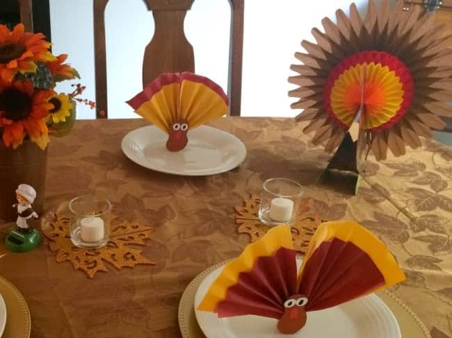 Thanksgiving-table-decorations