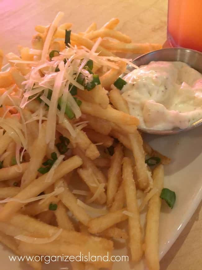 Garlic Skinny Fries from Stacked